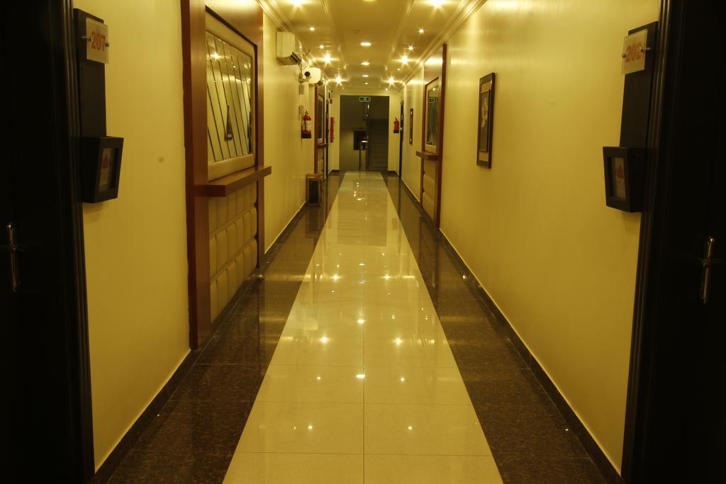 Manazel Al Hamra Apartment 2 Buraidah Bagian luar foto