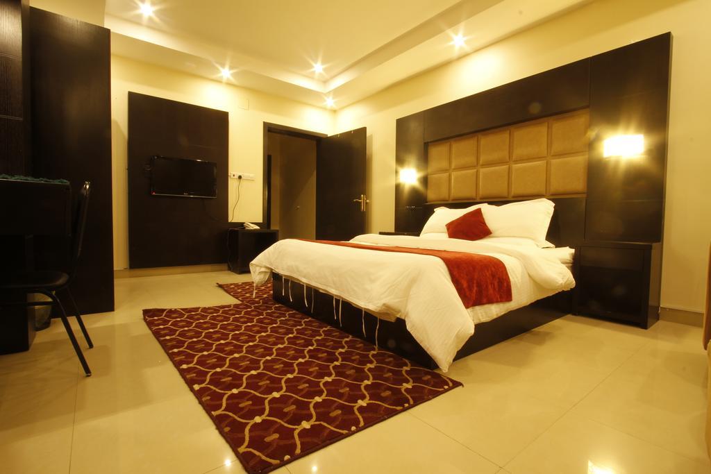Manazel Al Hamra Apartment 2 Buraidah Bagian luar foto